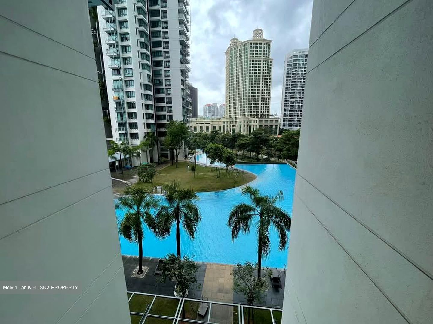 RiverGate (D9), Apartment #571752561